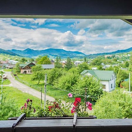 Karpatska Oselia Villa เวอร์คอฟเวอนา ภายนอก รูปภาพ